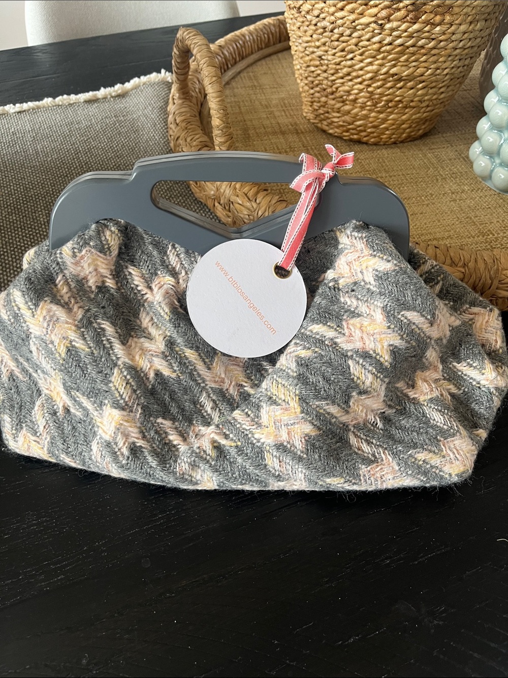 BTB Los Angeles Gray & Blush Knit Houndstooth Handbag with wooden Handles